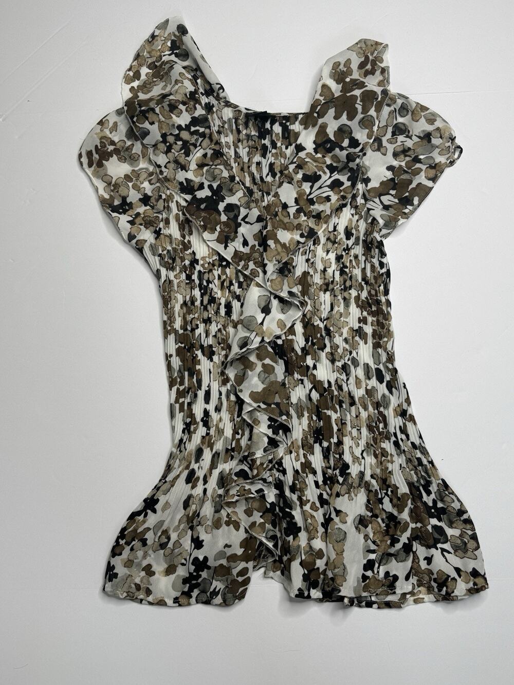 East 5th Womens L Floral Pleated Chiffon Blouse Ruffle Flutter Sleeve Sheer